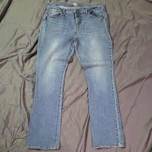 Old Navy Women's Boot Cut Jeans in Light Blue